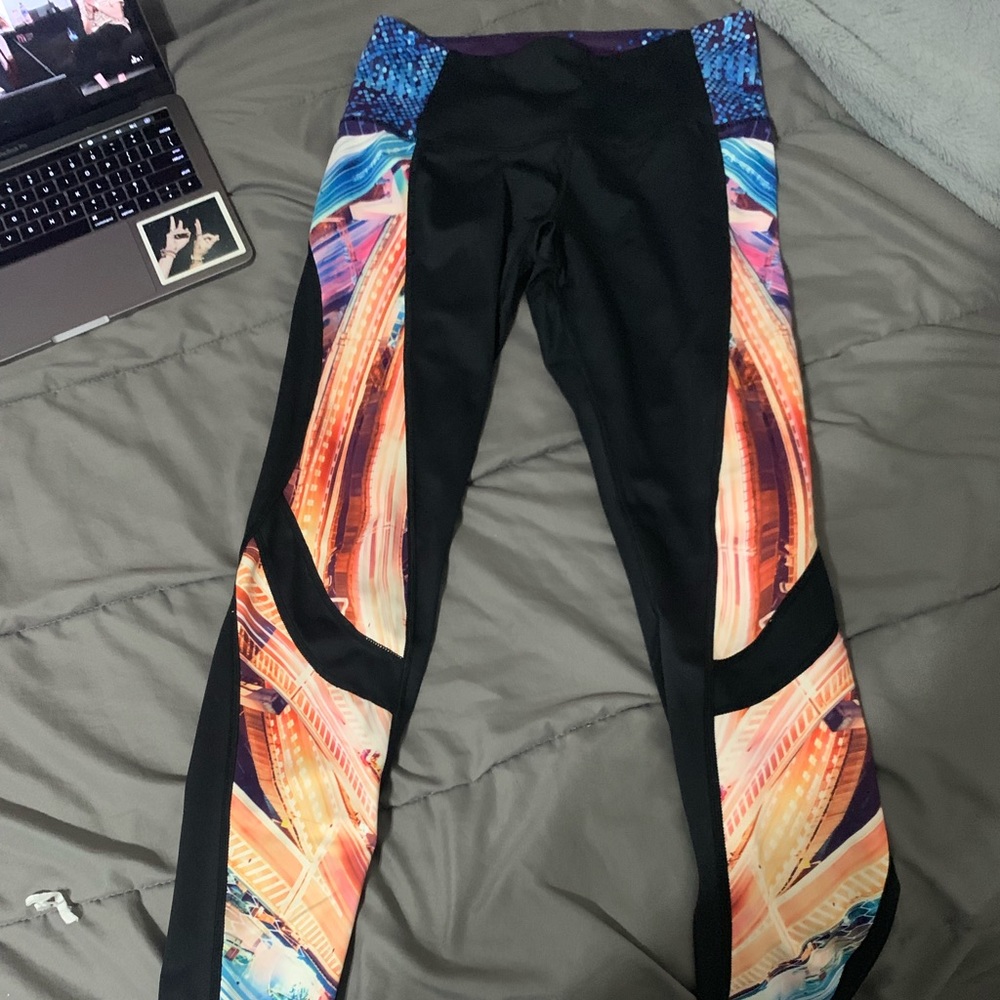Orangetheory city vibe leggings